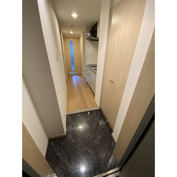 玄関　玄関からの景色