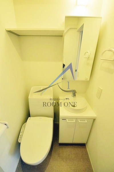 洗面設備　洗面台です。