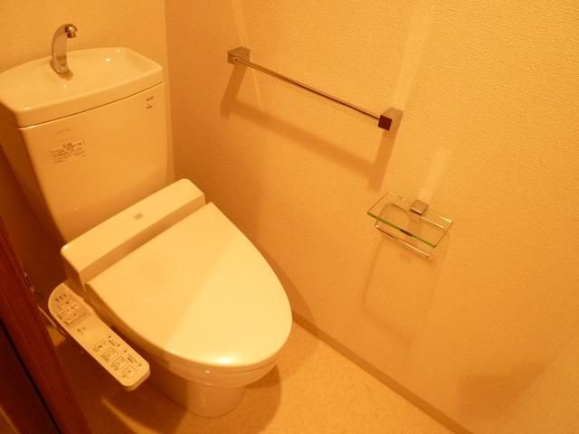 トイレ　綺麗なトイレ