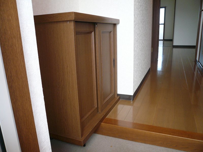 玄関　別部屋参照