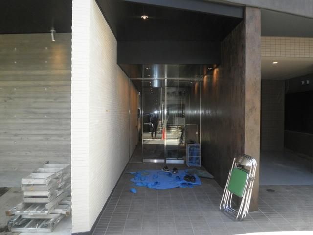 エントランス　エントランス