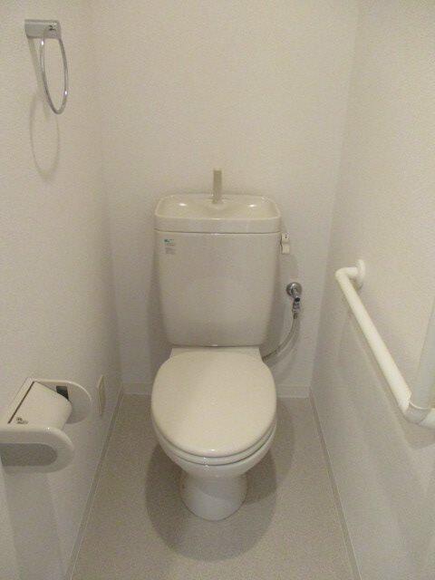 トイレ　※同タイプ別部屋