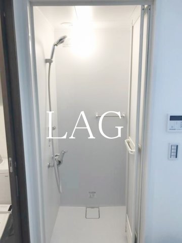 バス・シャワールーム　シャワールームになります。