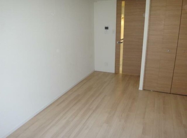 居室・リビング　室内