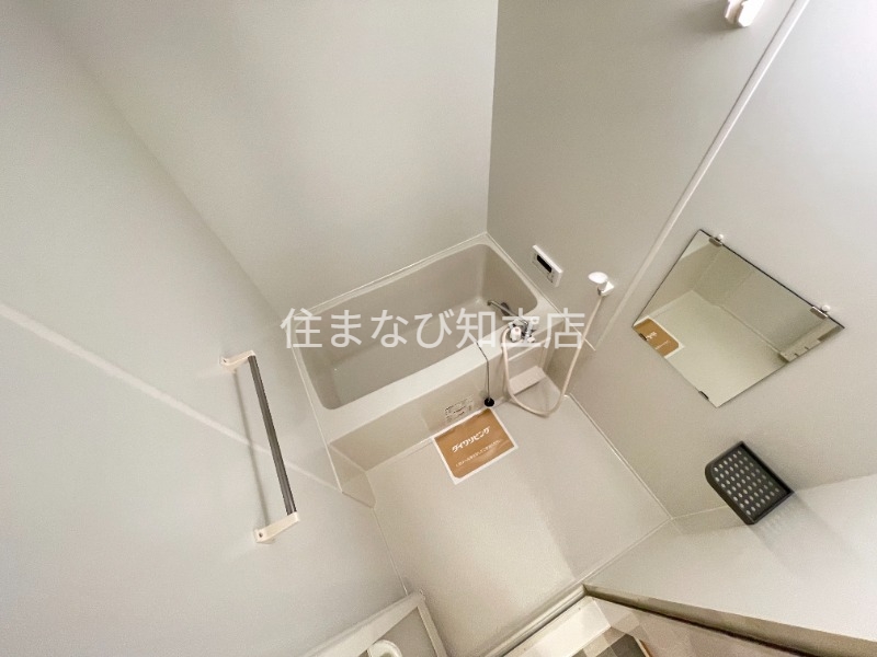 バス・シャワールーム　同型別部屋写真