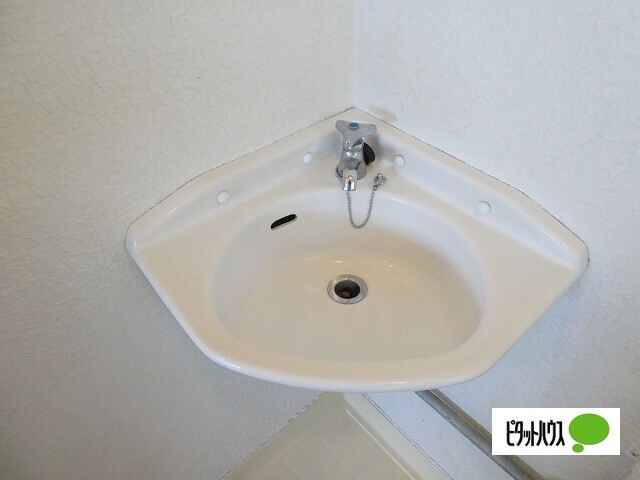 洗面設備　別室写真参照
