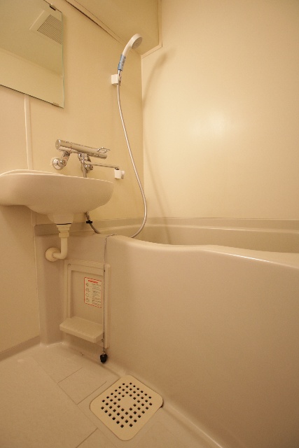 バス・シャワールーム　別室の参考写真です。※現況優先