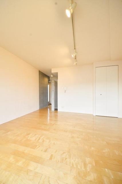 居室・リビング　きれいなお部屋