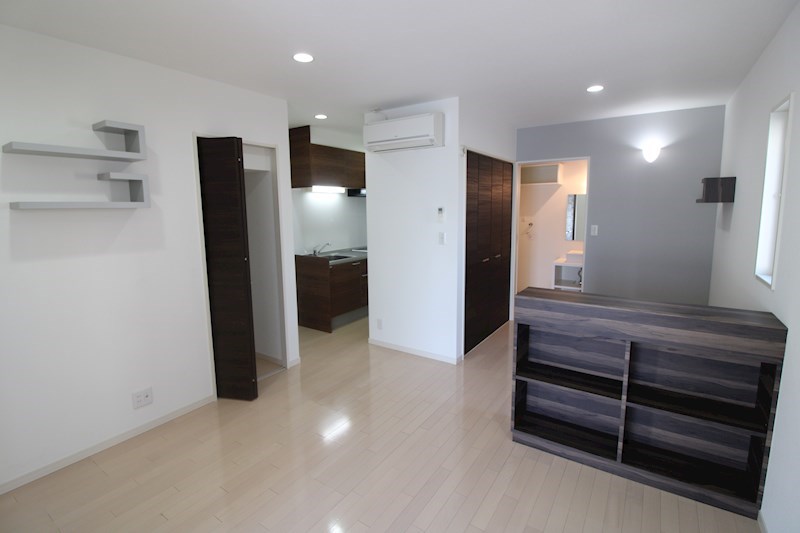 居室・リビング　※別部屋参考画像