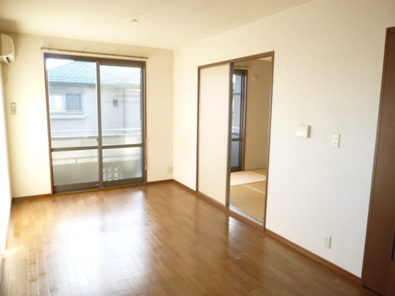 居室・リビング　図面と現状に相違がある場合には現状を優先