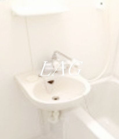 洗面設備　洗面台です。