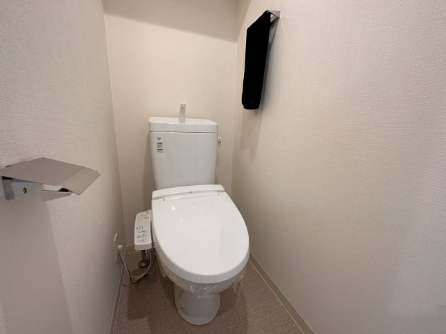 トイレ　同一タイプです。
