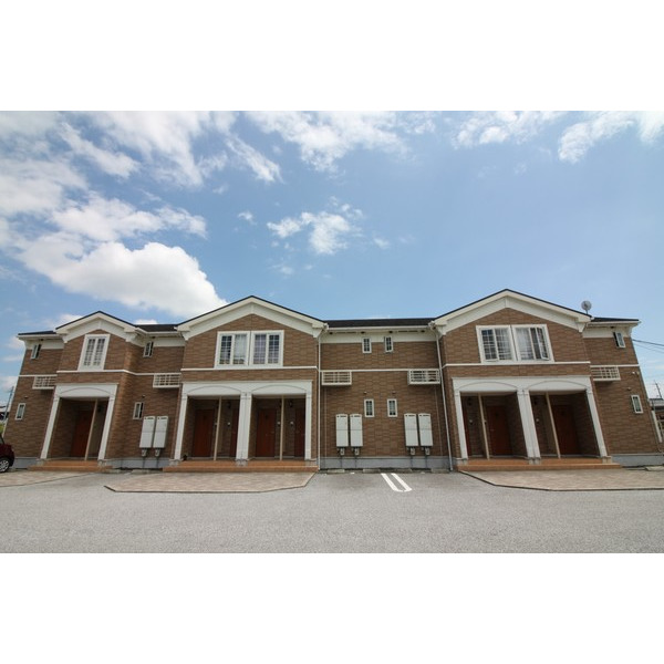 建物外観　南向きバルコニー