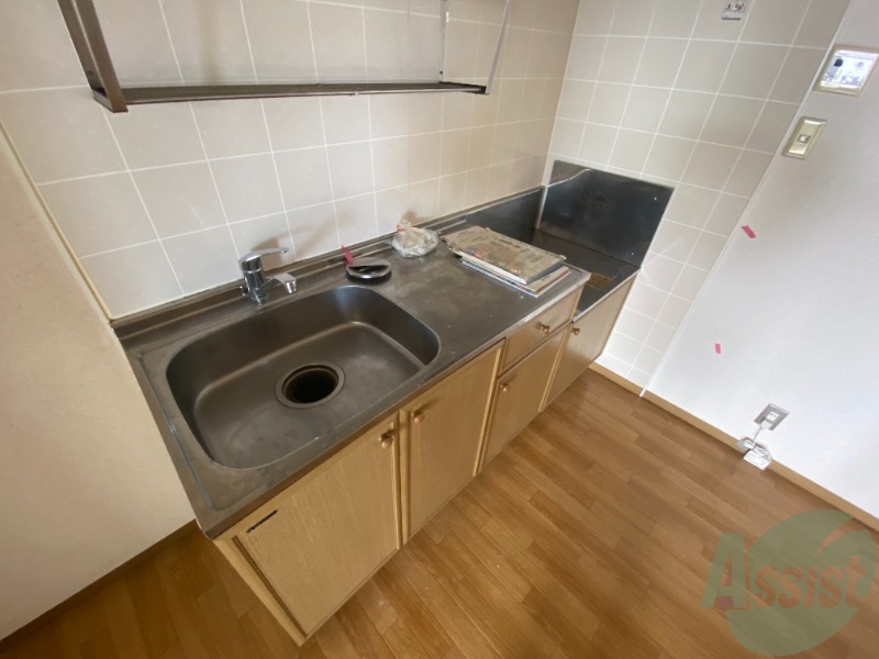 キッチン　キッチンはシンクも広く使い勝手が良いです。