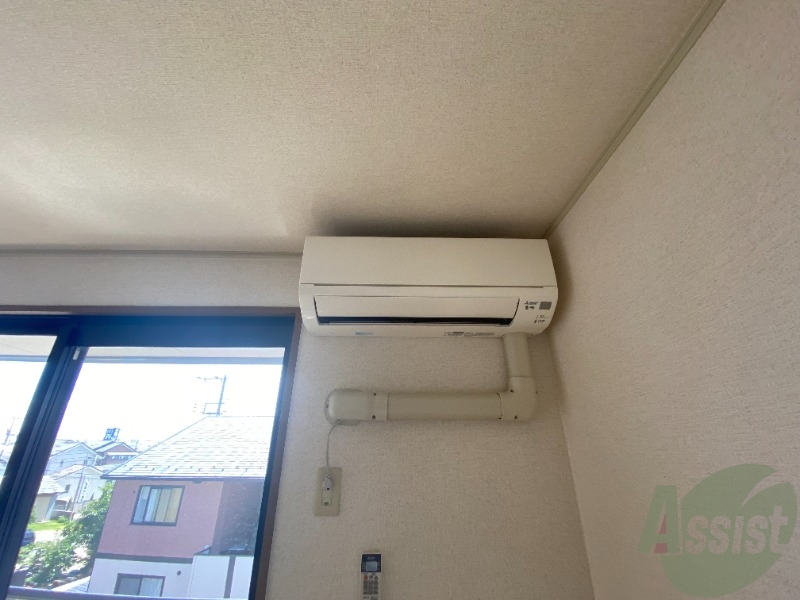 その他設備　エアコン付きなので快適に過ごすことが出来そうです。