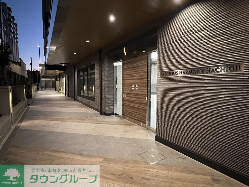 エントランス　エントランス