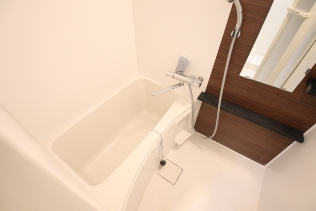 バス・シャワールーム　※別室の参考写真の為、現況優先です。