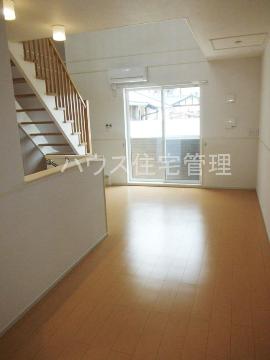 居室・リビング　リビング