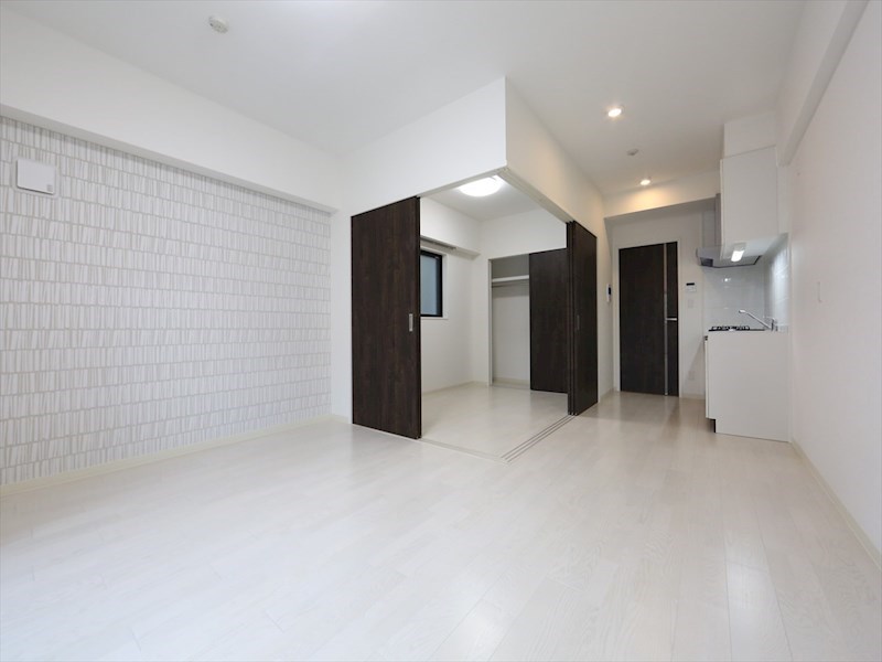 居室・リビング　ＬＤＫ12.78帖　洋室4.31帖と繋げても使えます