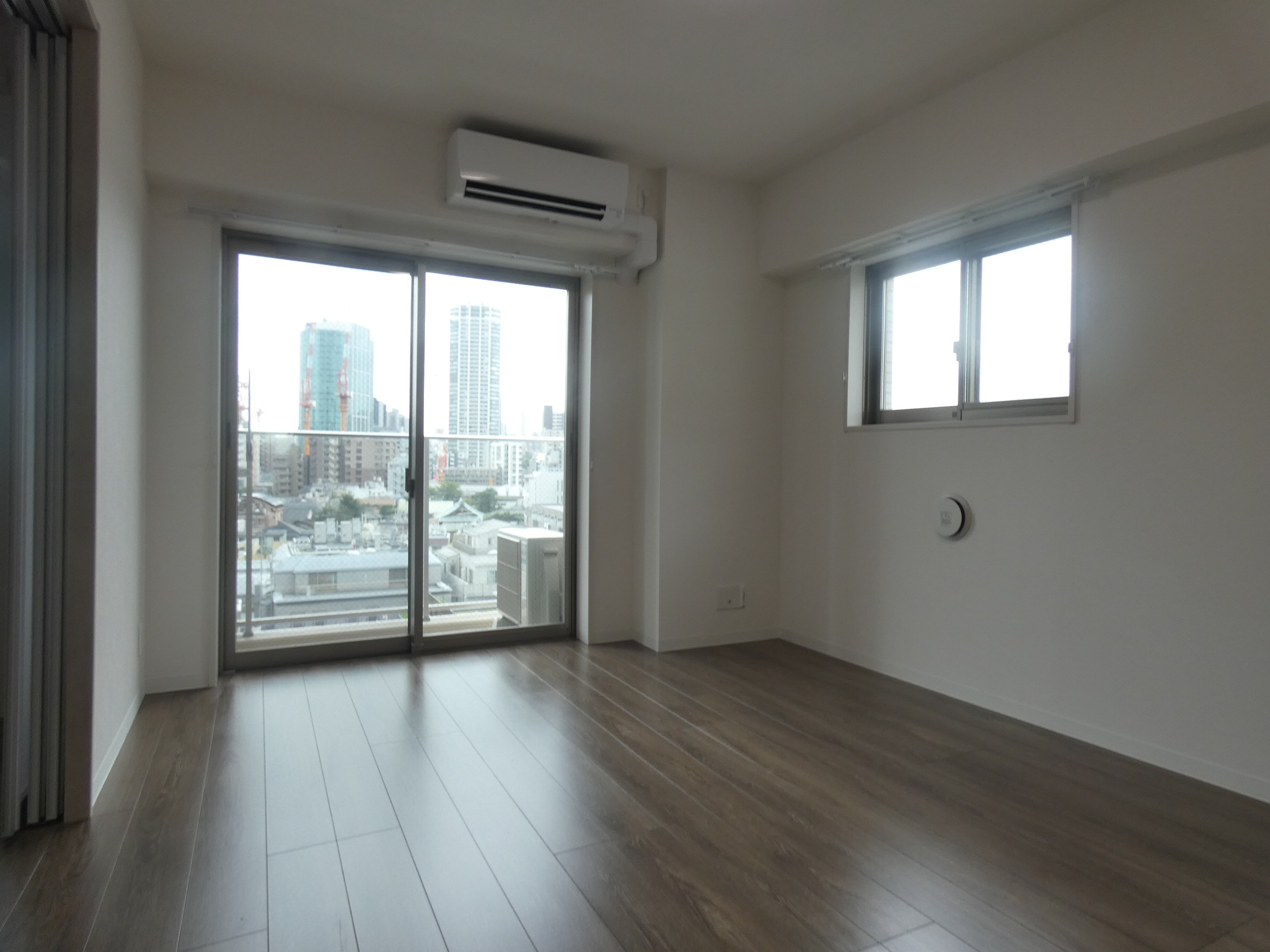 居室・リビング　リビング