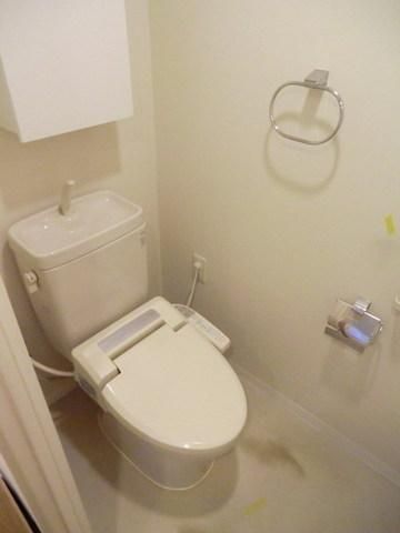 トイレ　ウォシュレット付のトイレ