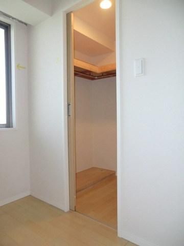 収納　ウォークインクローゼット完備