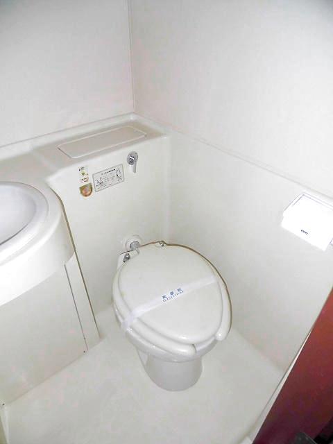 トイレ　別部屋同仕様