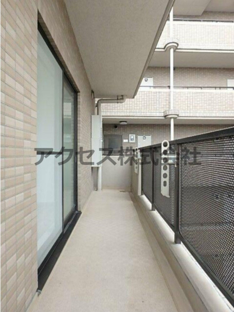 バルコニー　※同建物別室、参考写真