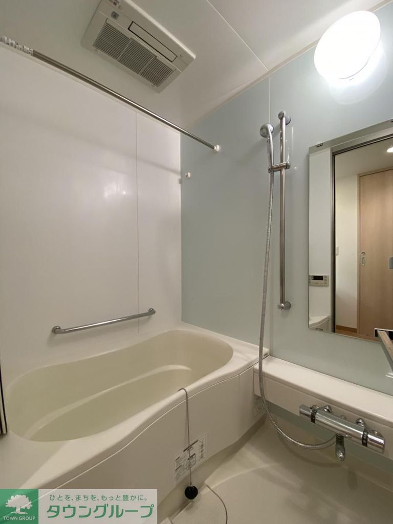 バス・シャワールーム　バス