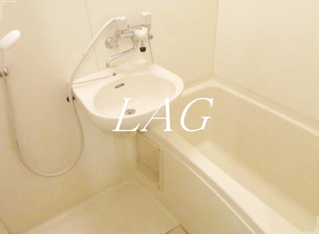 バス・シャワールーム　お風呂です。