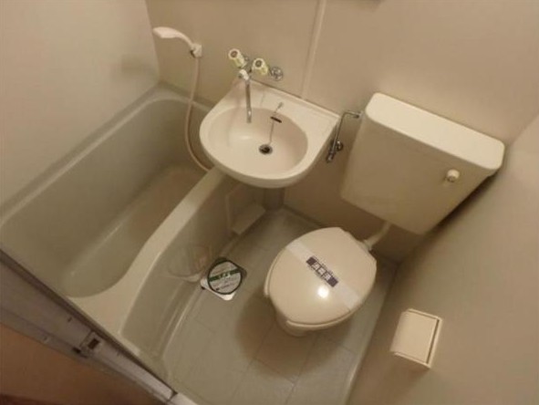 バス・シャワールーム　一般的なバス