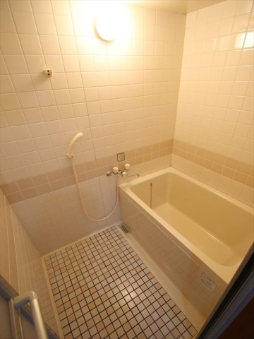 バス・シャワールーム　UB