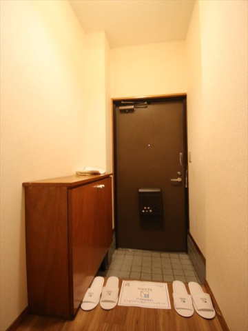 玄関　玄関　シューズボックス完備