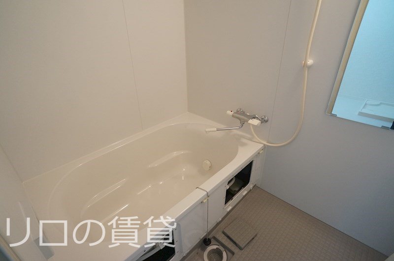 バス・シャワールーム　同型イメージ