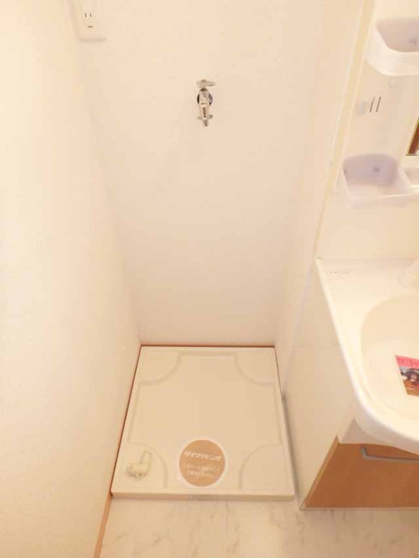 その他部屋・スペース　洗濯機置き場