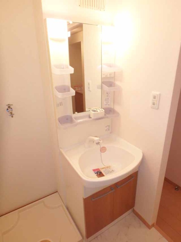 洗面設備　人気のシャンプードレッサー