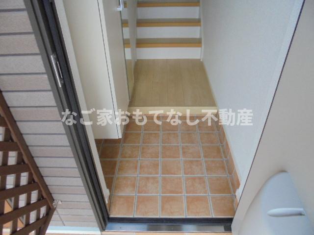 玄関　同型タイプ