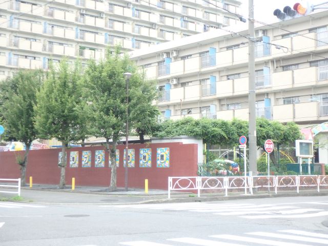 幼稚園・保育園　金剛プラザ幼稚園（幼稚園・保育園）まで560m