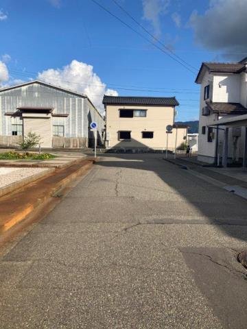 その他　前面道路（その他）まで0m