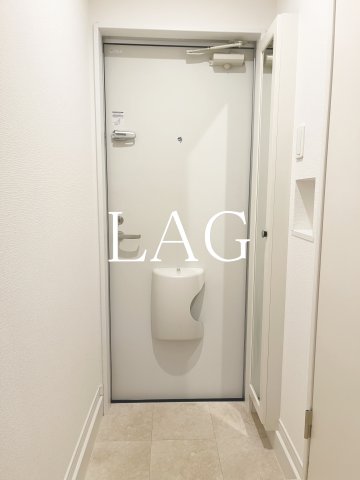 玄関　玄関です。（同仕様です。）
