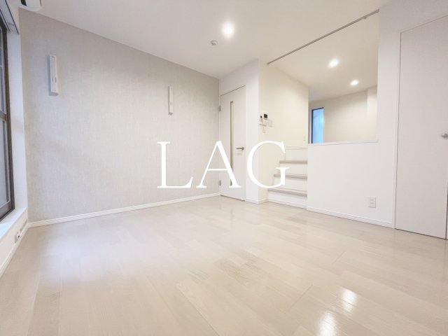 居室・リビング　洋室のお部屋です。（同仕様です。）