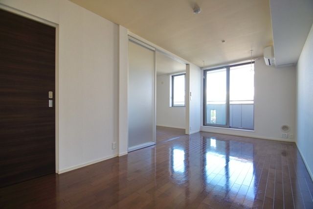 居室・リビング　★お部屋探しはタウンハウジング稲田堤店まで★