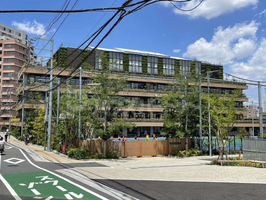 小学校　豊島区立池袋第一小学校（小学校）まで460m