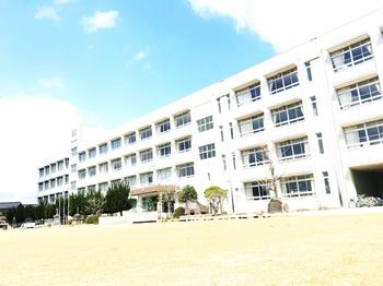 小学校　高浜小学校（小学校）まで1522m