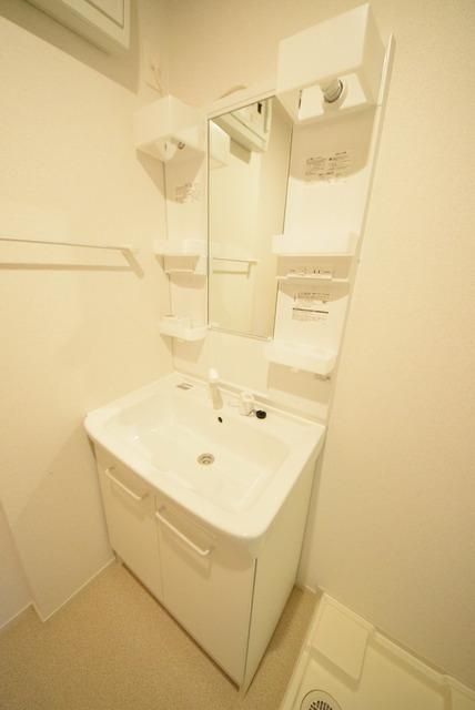 洗面設備　☆毎朝欠かせない独立洗面台☆