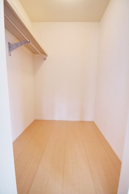 収納　★ウォークインクローゼット★