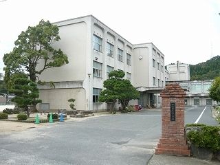 小学校　河原第一小学校（小学校）まで800m
