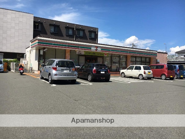 コンビニ　セブン‐イレブン　熊本本荘５丁目店（コンビニ）まで400m