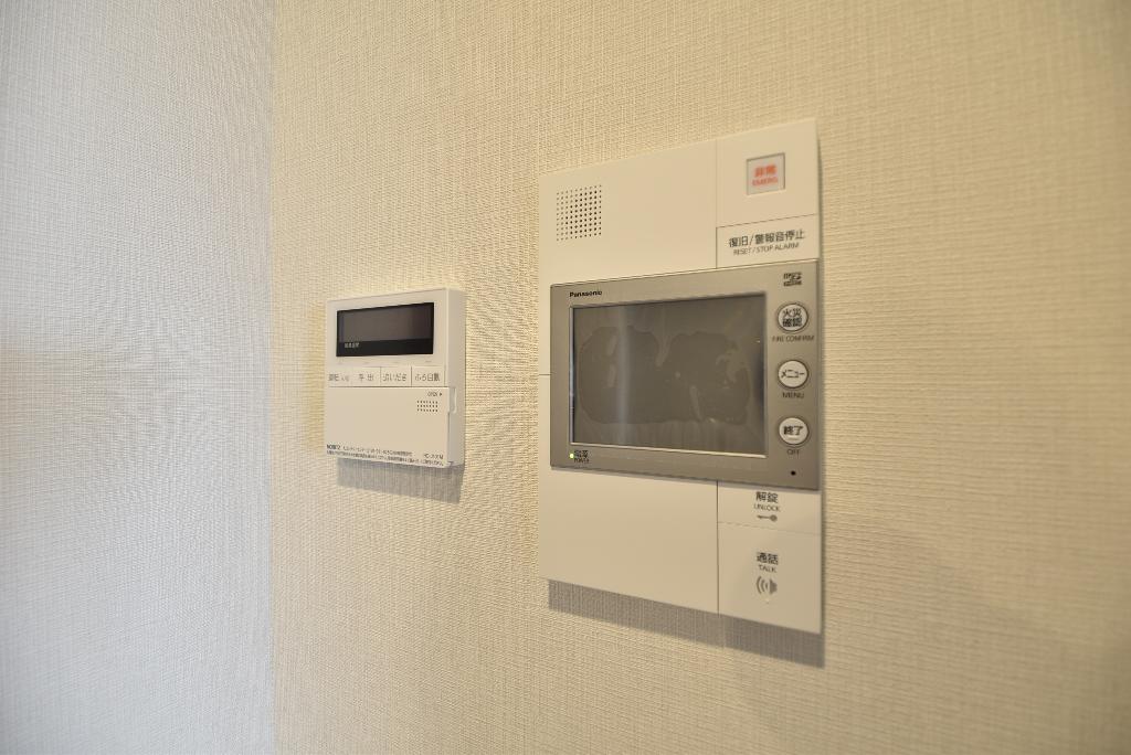 セキュリティ　カメラ付インターホン