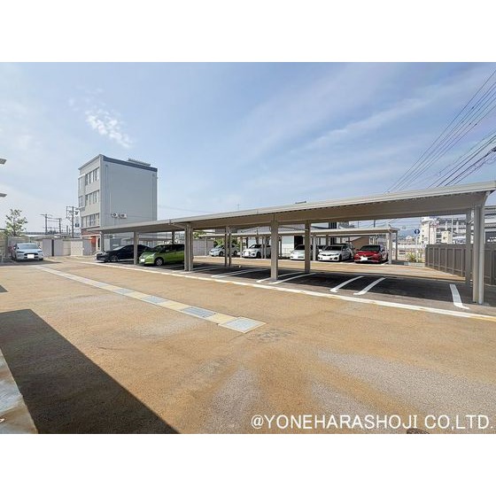 駐車場　カーポート区画